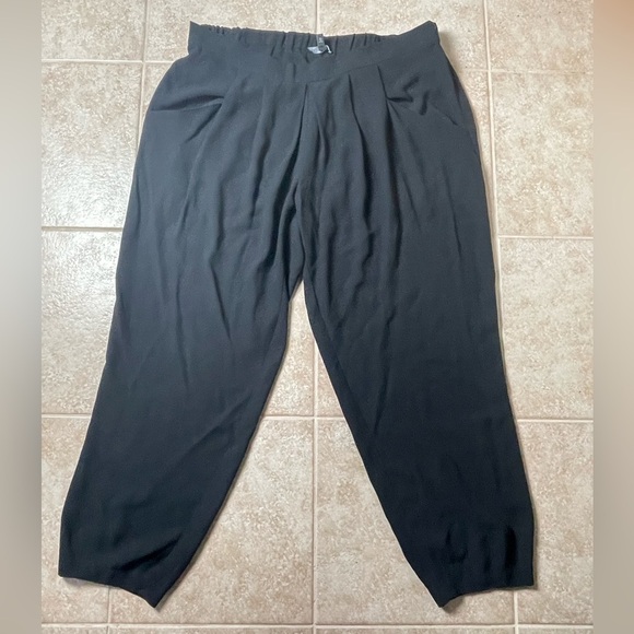 Eileen Fisher Black Silk Capri Pant Size Large Petite - Picture 1 of 6